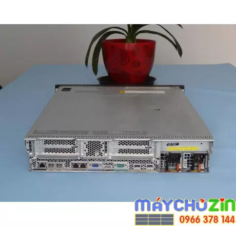 máy chủ server IBM X3650 M3 2u hdd 2.5 inch